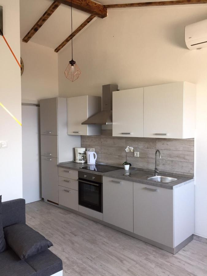 Apartments Novum Novi Vinodolski Zewnętrze zdjęcie