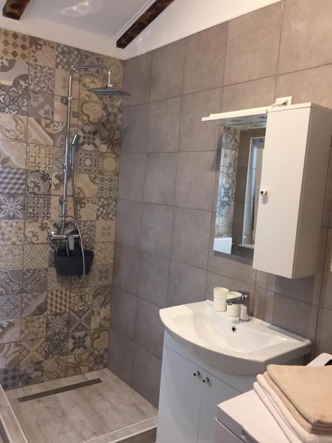 Apartments Novum Novi Vinodolski Zewnętrze zdjęcie